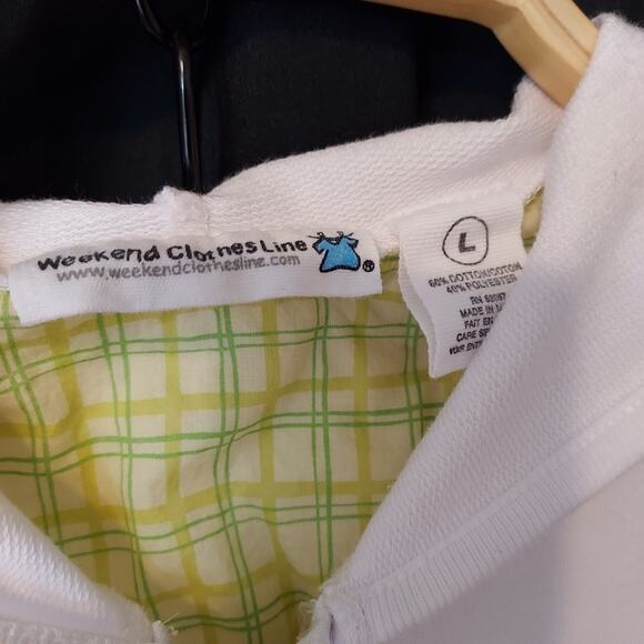 Weekend Clothesline White Hooded Sleeveless Floral Flower Patch Vest Sweater - Picture 4 of 9